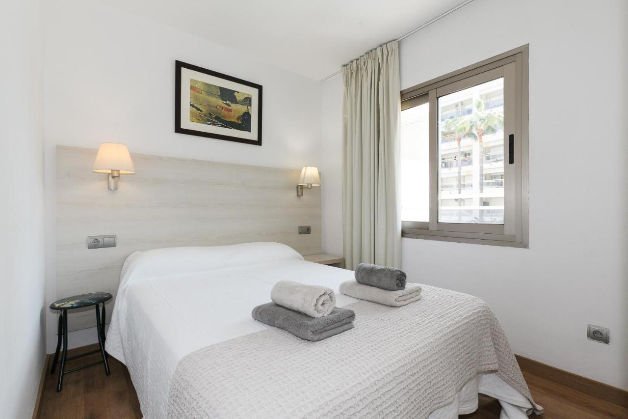 Uhc Michelangelo Apartments Salou Dış mekan fotoğraf