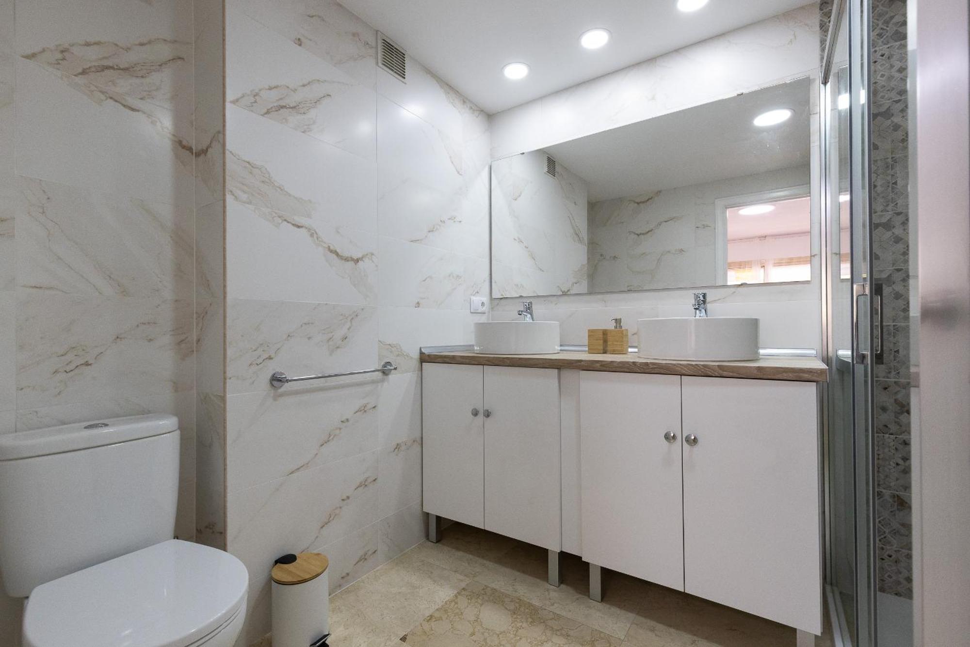 Uhc Michelangelo Apartments Salou Oda fotoğraf