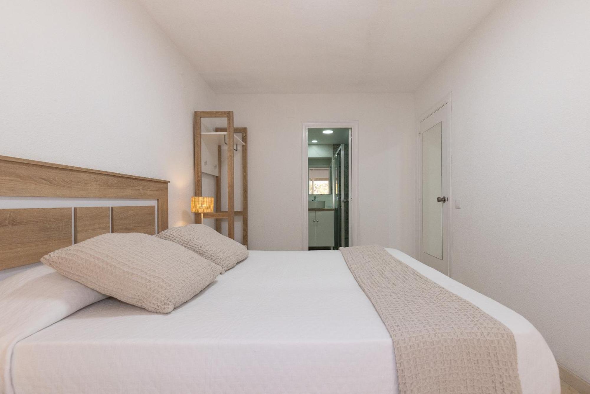 Uhc Michelangelo Apartments Salou Oda fotoğraf