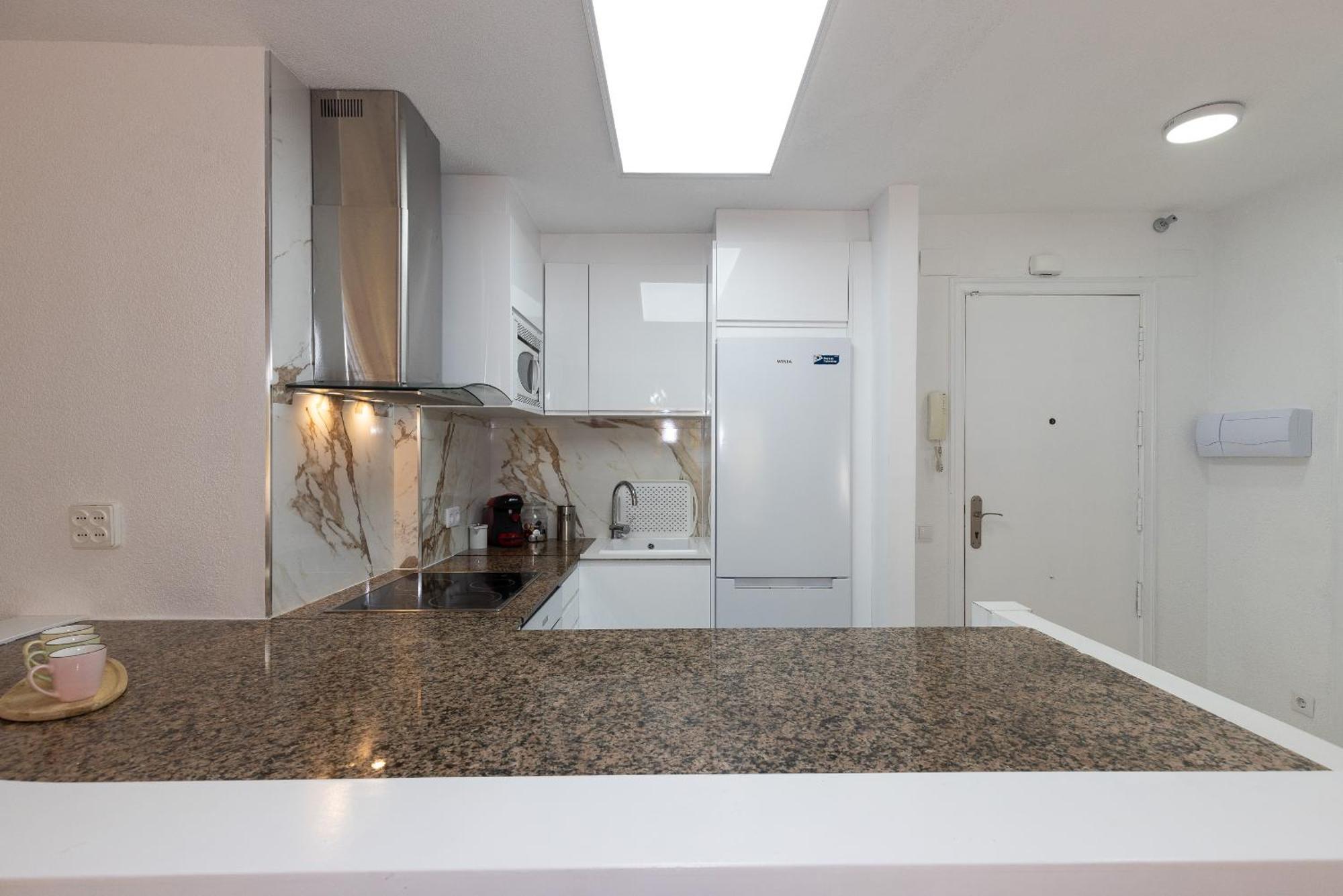 Uhc Michelangelo Apartments Salou Oda fotoğraf